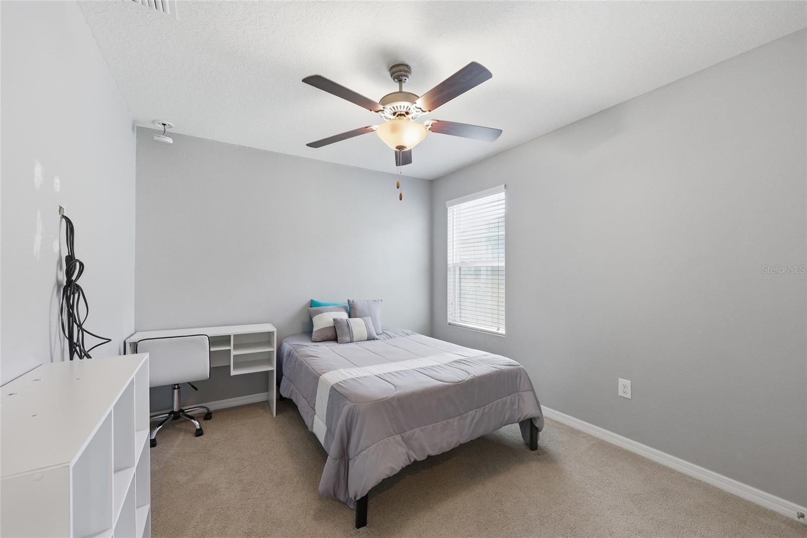 Image 28 of 33 For 19416 Roseate Drive