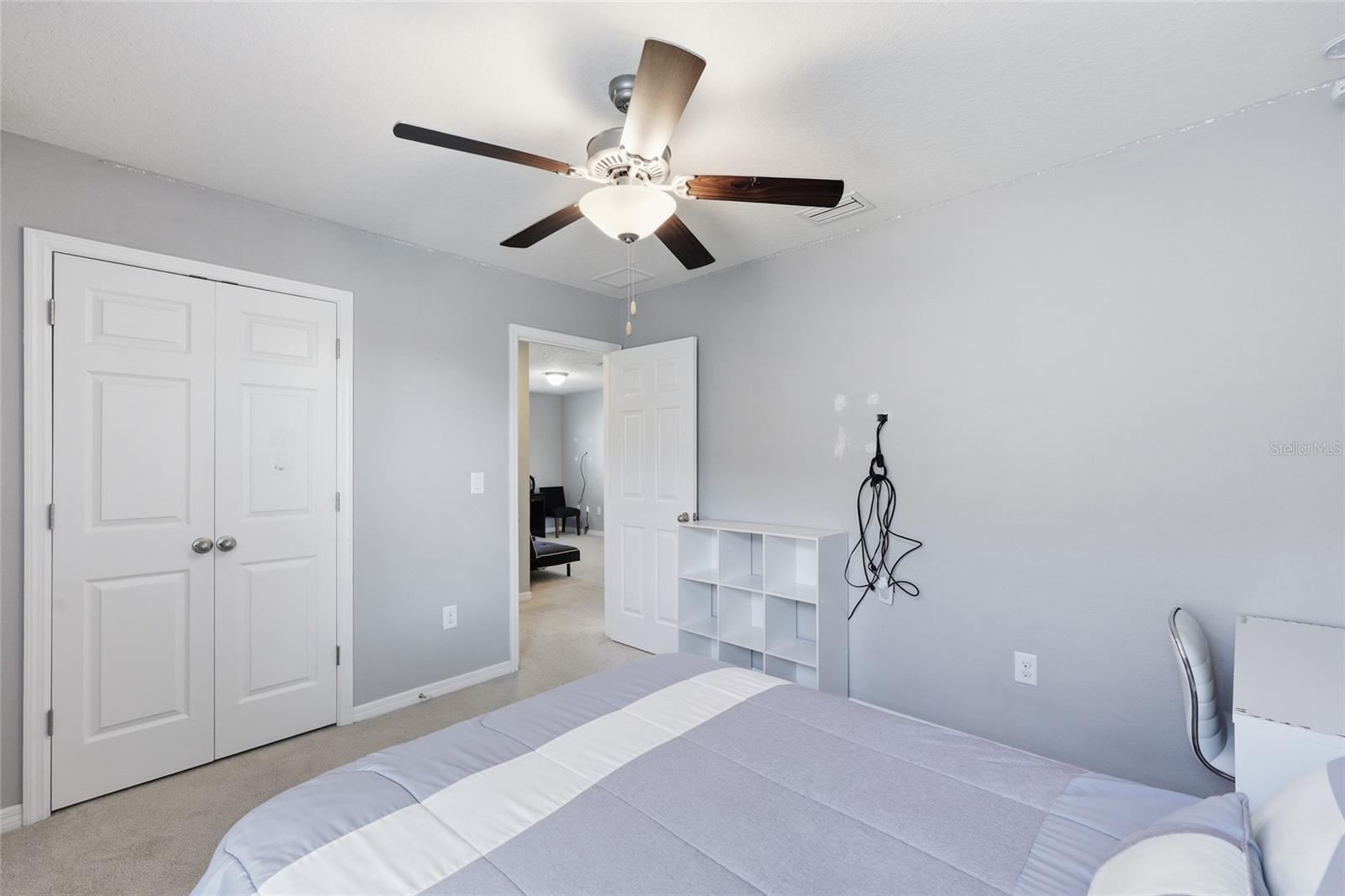 Image 29 of 33 For 19416 Roseate Drive