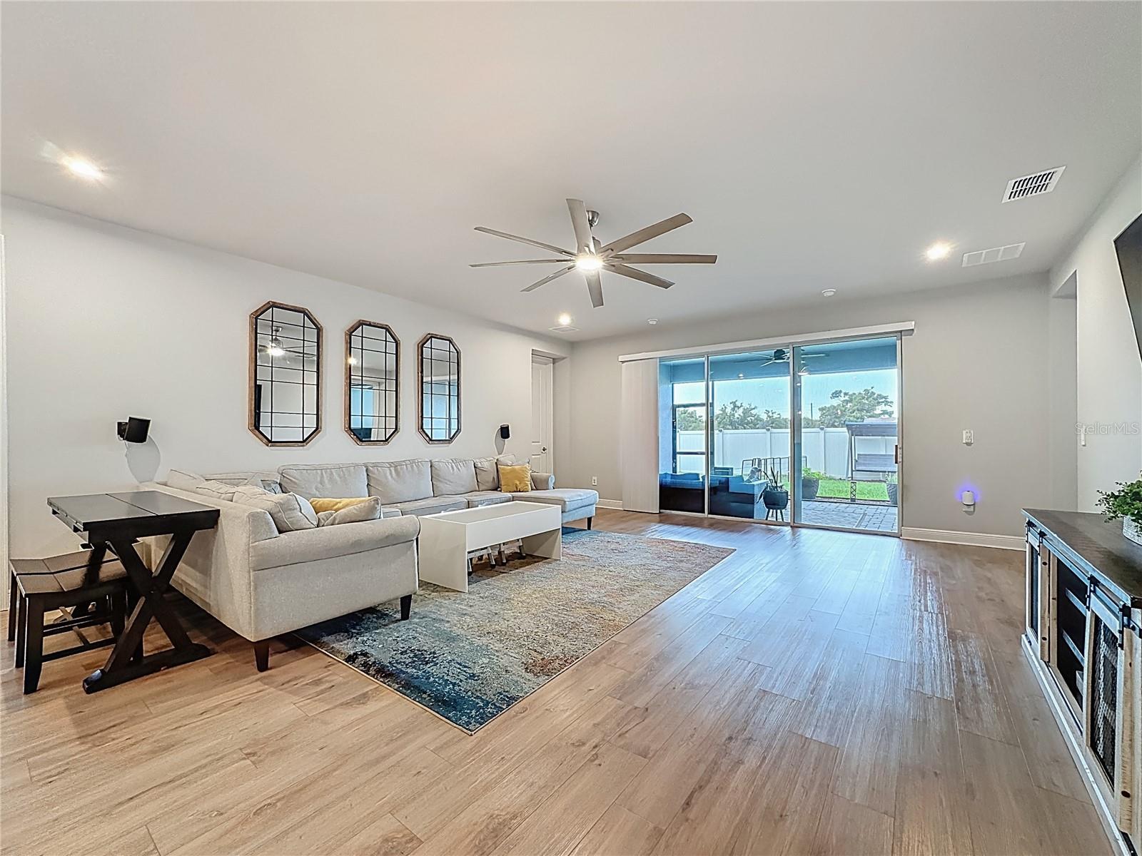 Image 24 of 61 For 5215 123rd Avenue E