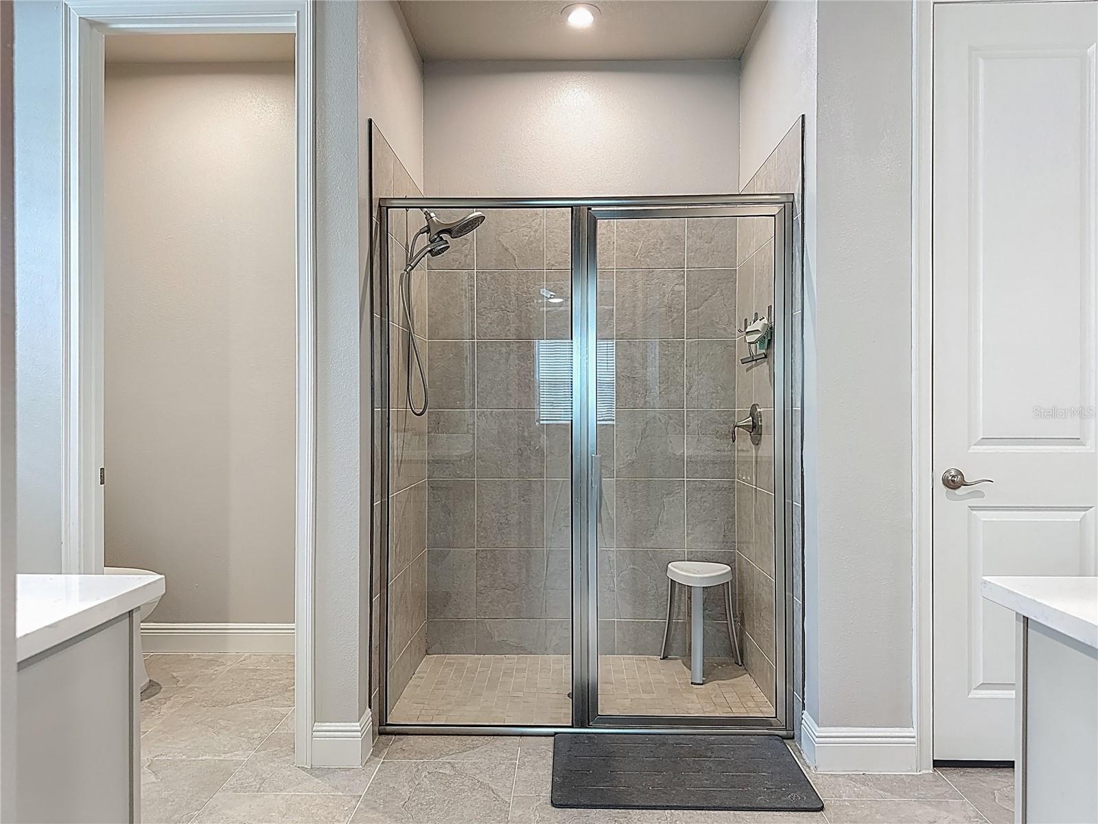 Image 38 of 61 For 5215 123rd Avenue E