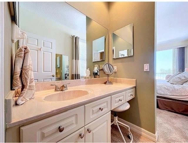 Image 18 of 84 For 7 Island Park Place 204