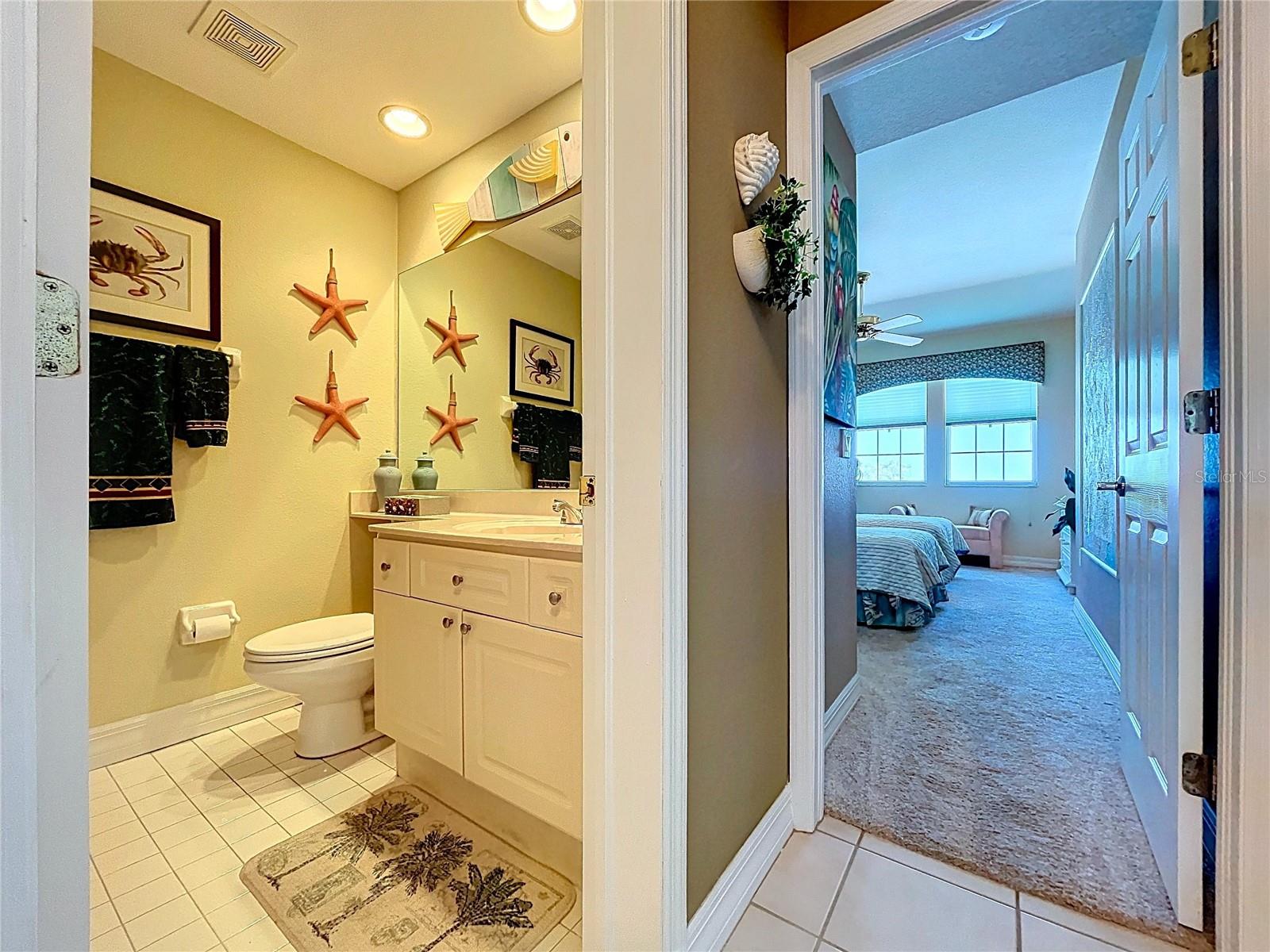 Image 22 of 84 For 7 Island Park Place 204