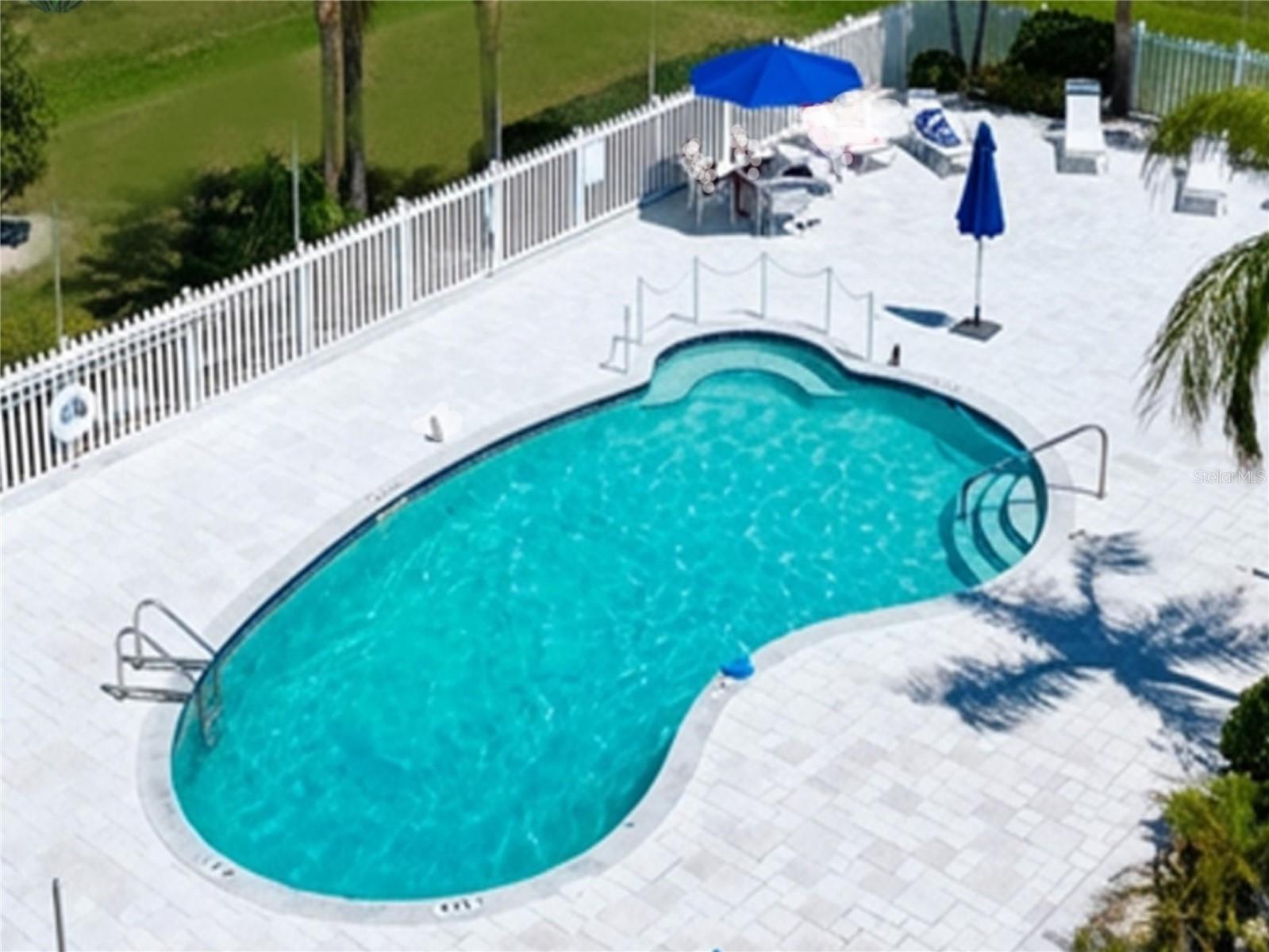 Image 31 of 84 For 7 Island Park Place 204