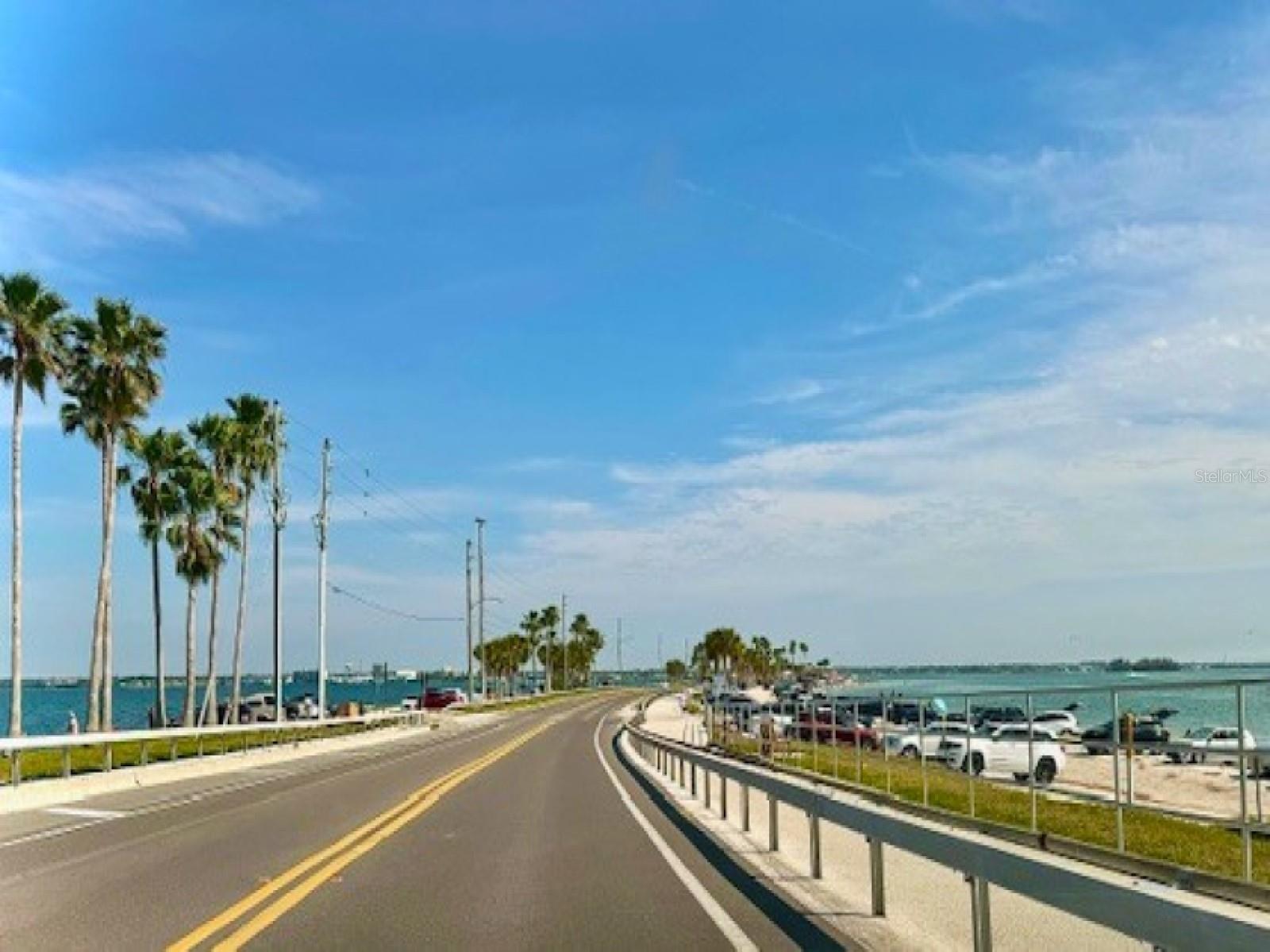 Image 60 of 84 For 7 Island Park Place 204