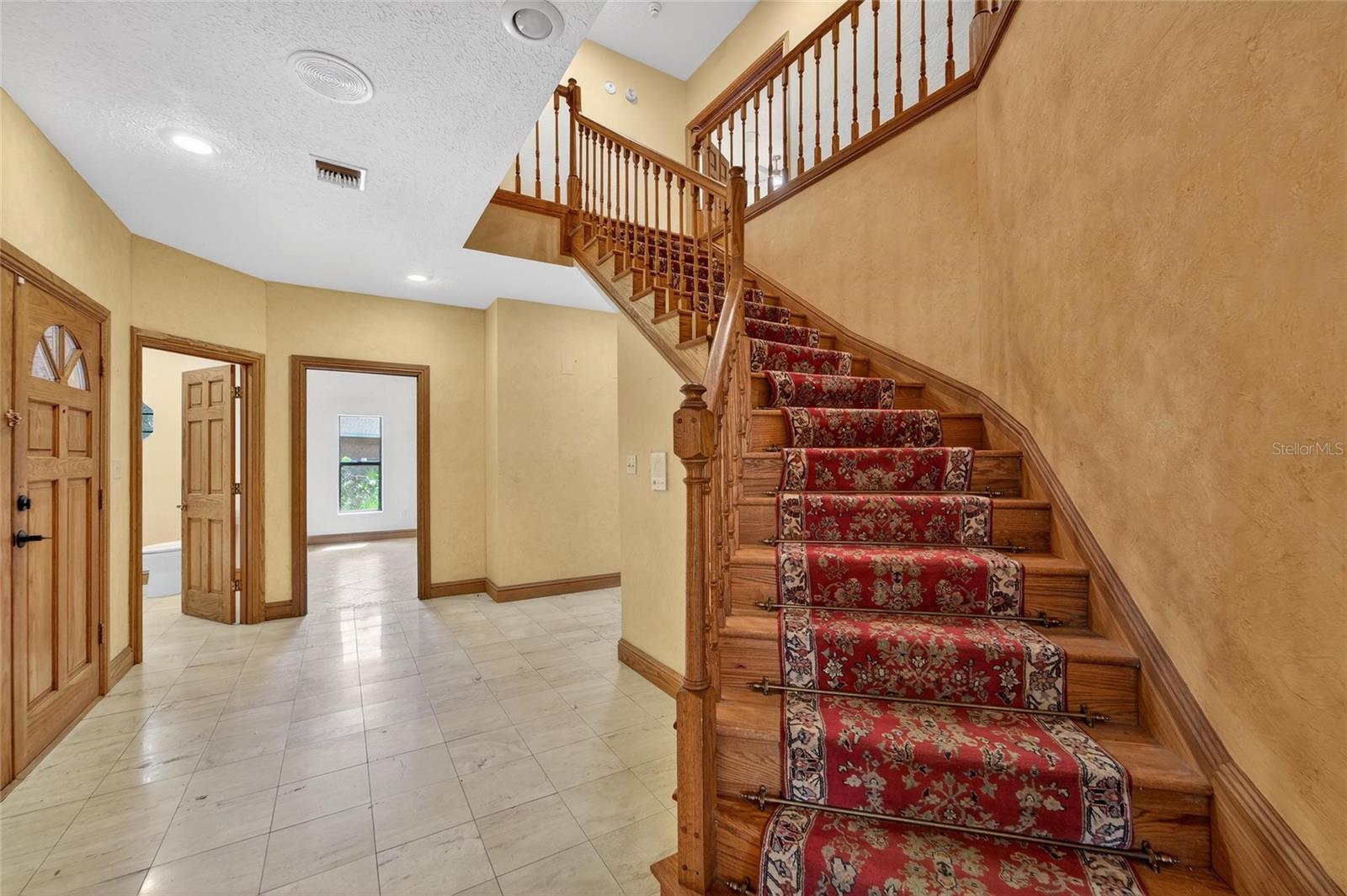 Image 13 of 88 For 902 River Rapids Avenue