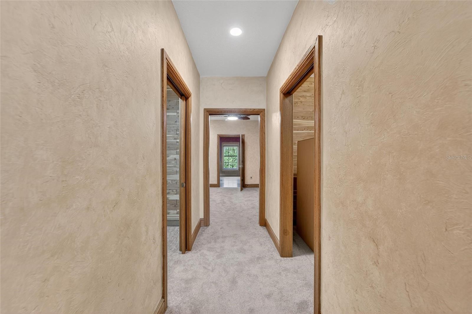 Image 17 of 88 For 902 River Rapids Avenue