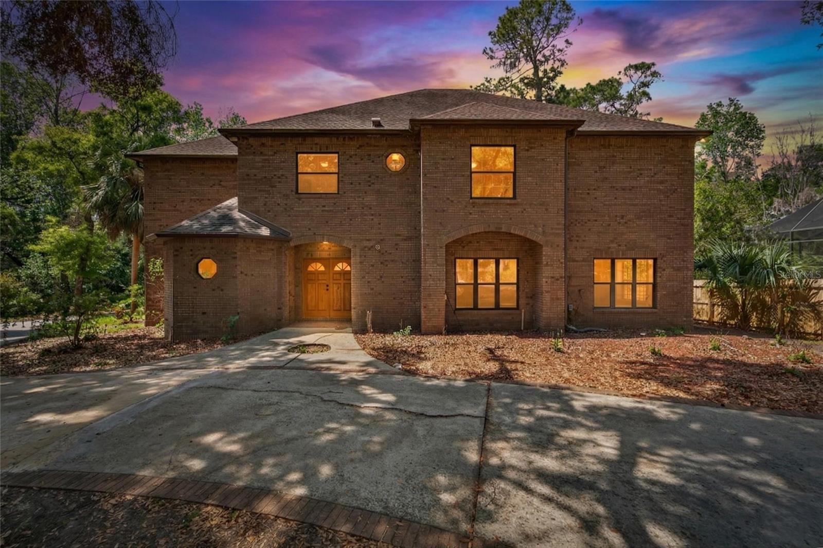 Image 2 of 88 For 902 River Rapids Avenue