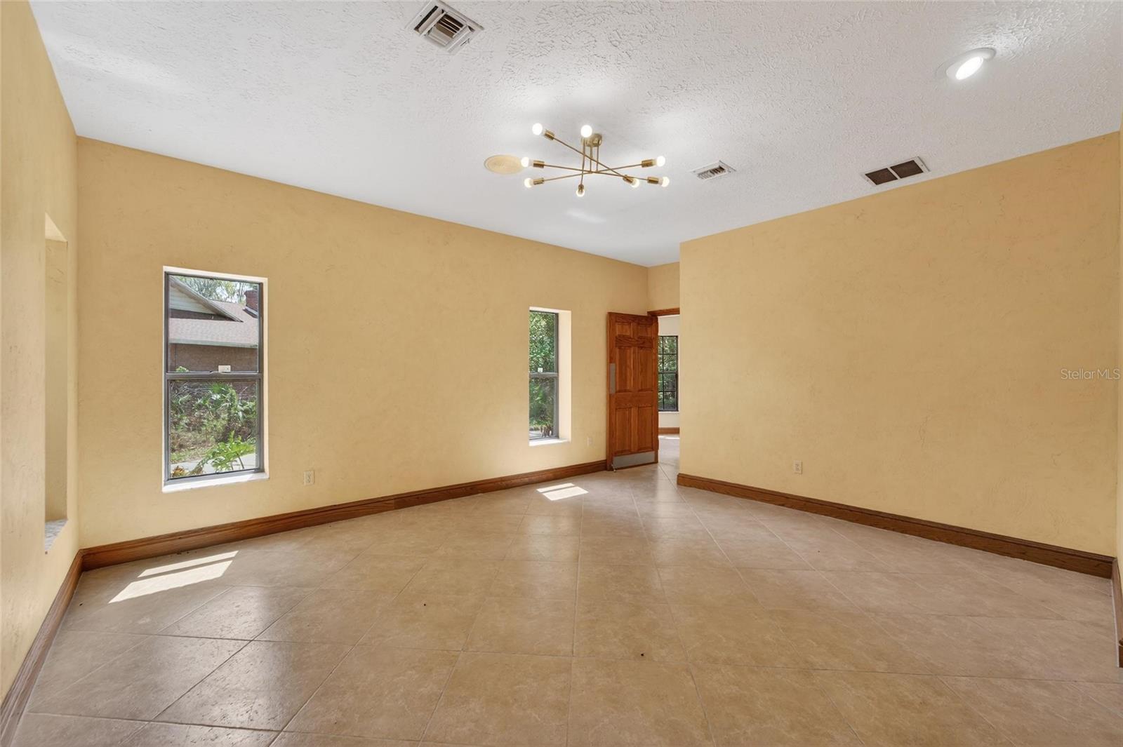 Image 44 of 88 For 902 River Rapids Avenue