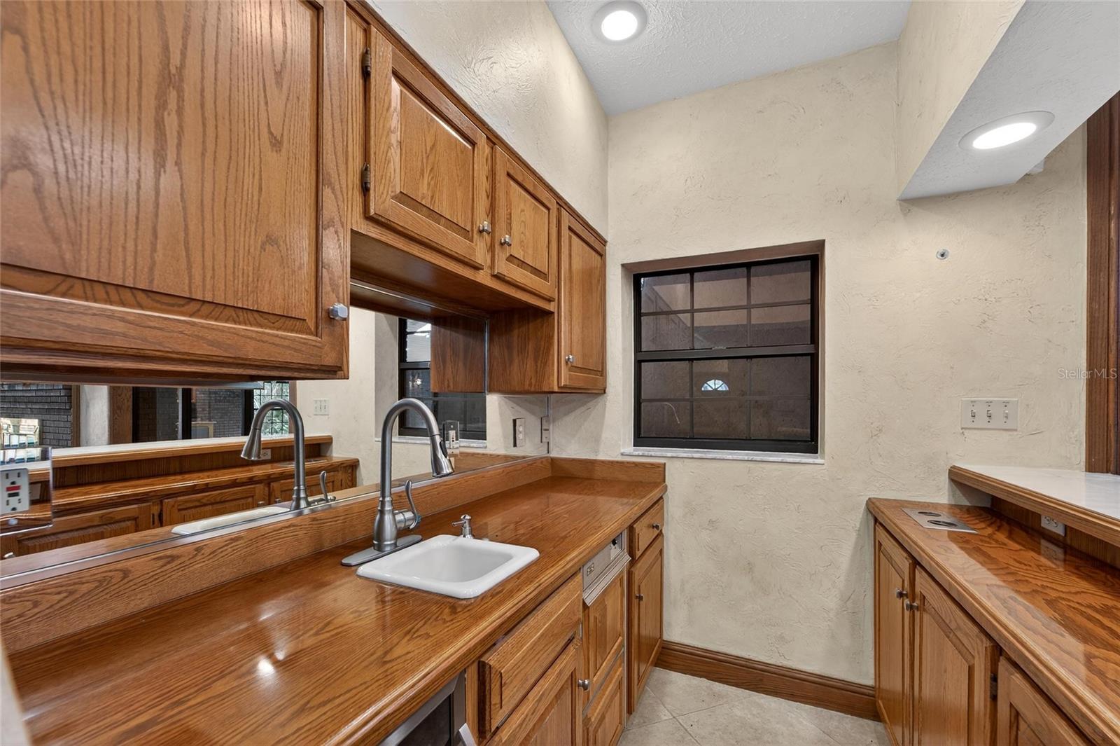 Image 51 of 88 For 902 River Rapids Avenue