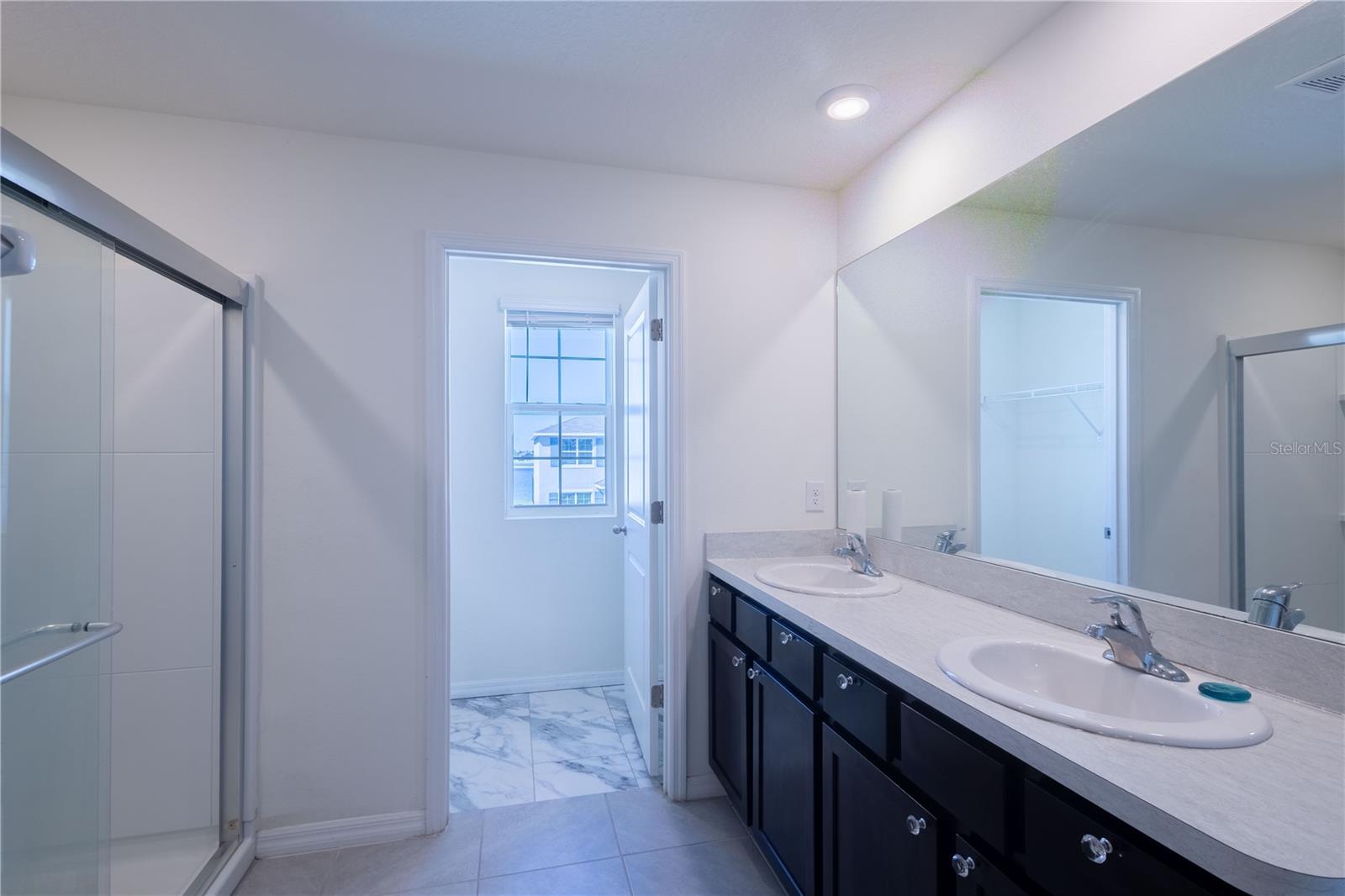 Image 27 of 43 For 5455 Logan Cave Avenue