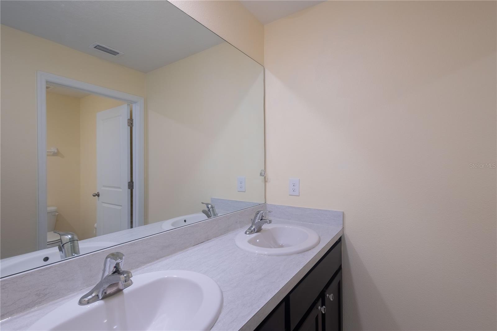 Image 37 of 43 For 5455 Logan Cave Avenue