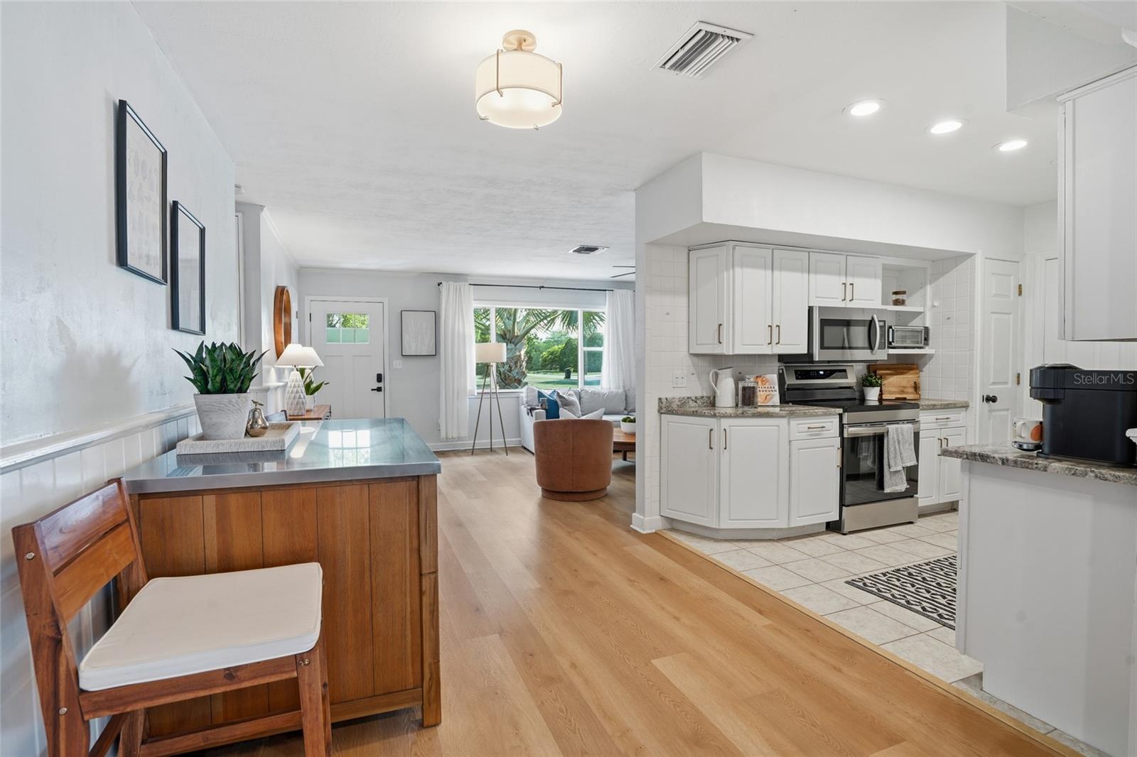 Image 17 of 45 For 1349 78th Avenue N