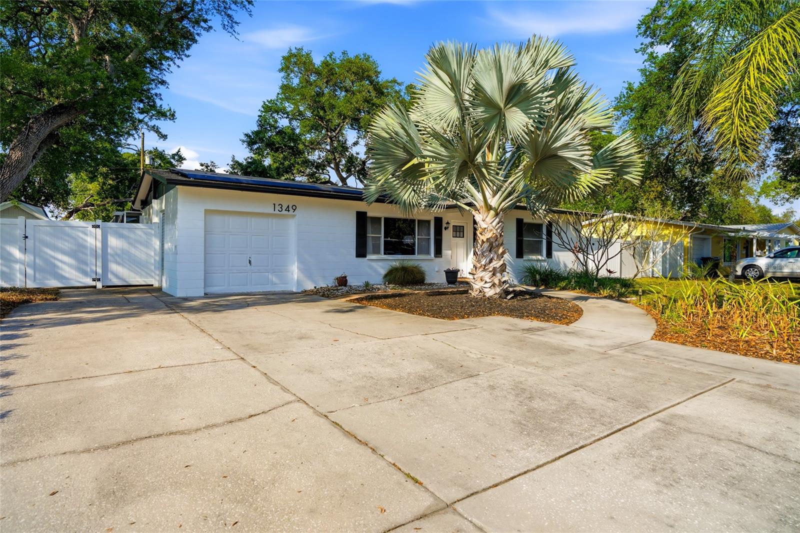 Image 37 of 45 For 1349 78th Avenue N