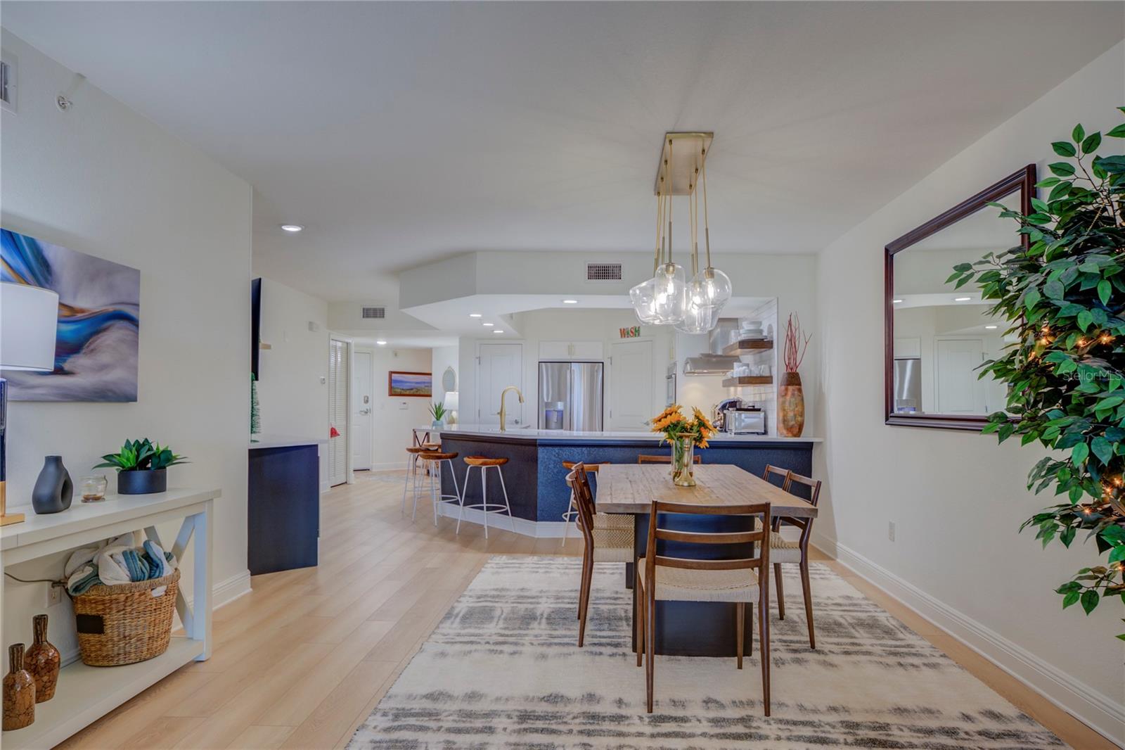 Image 11 of 45 For 5353 Gulf Boulevard A502