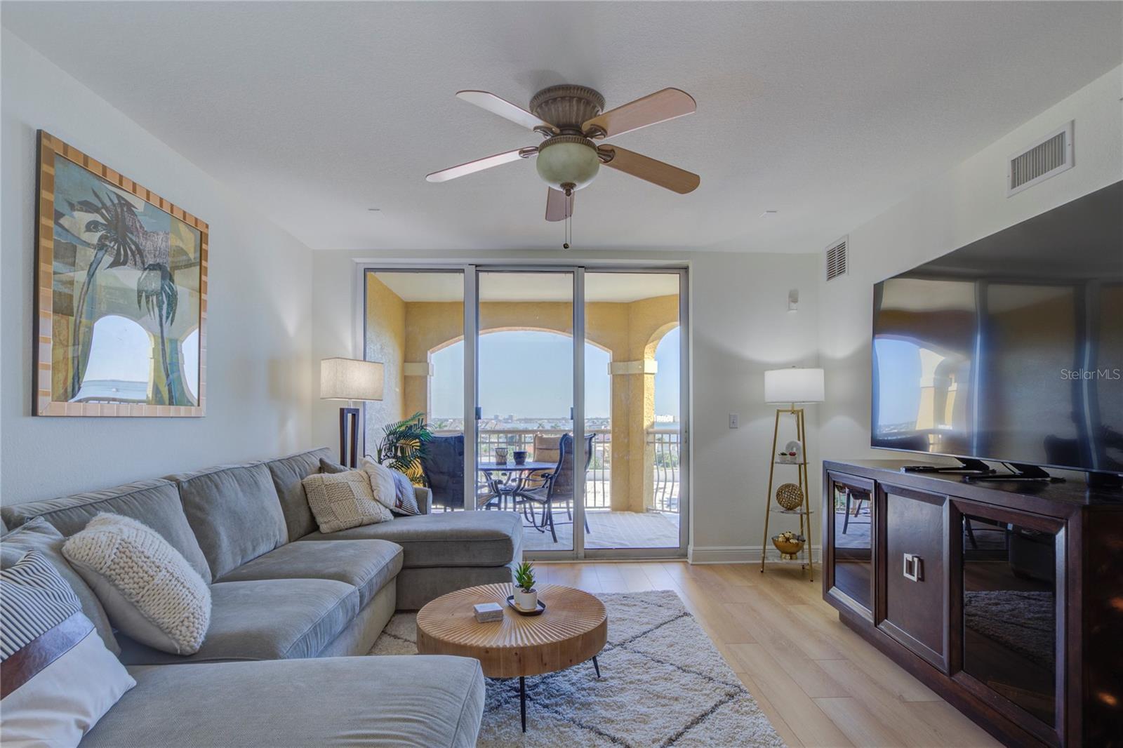 Image 15 of 45 For 5353 Gulf Boulevard A502