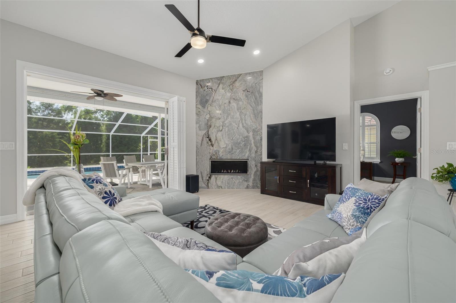 Image 10 of 41 For 2268 Serenity Lane