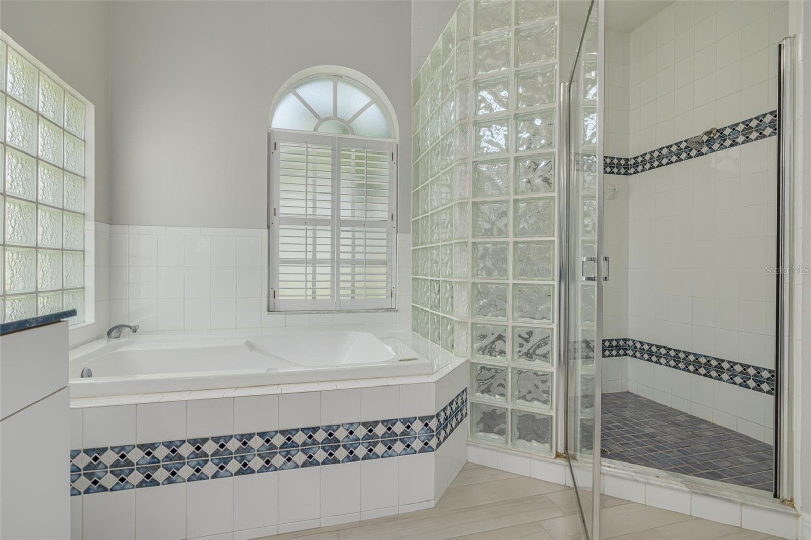 Image 30 of 41 For 2268 Serenity Lane