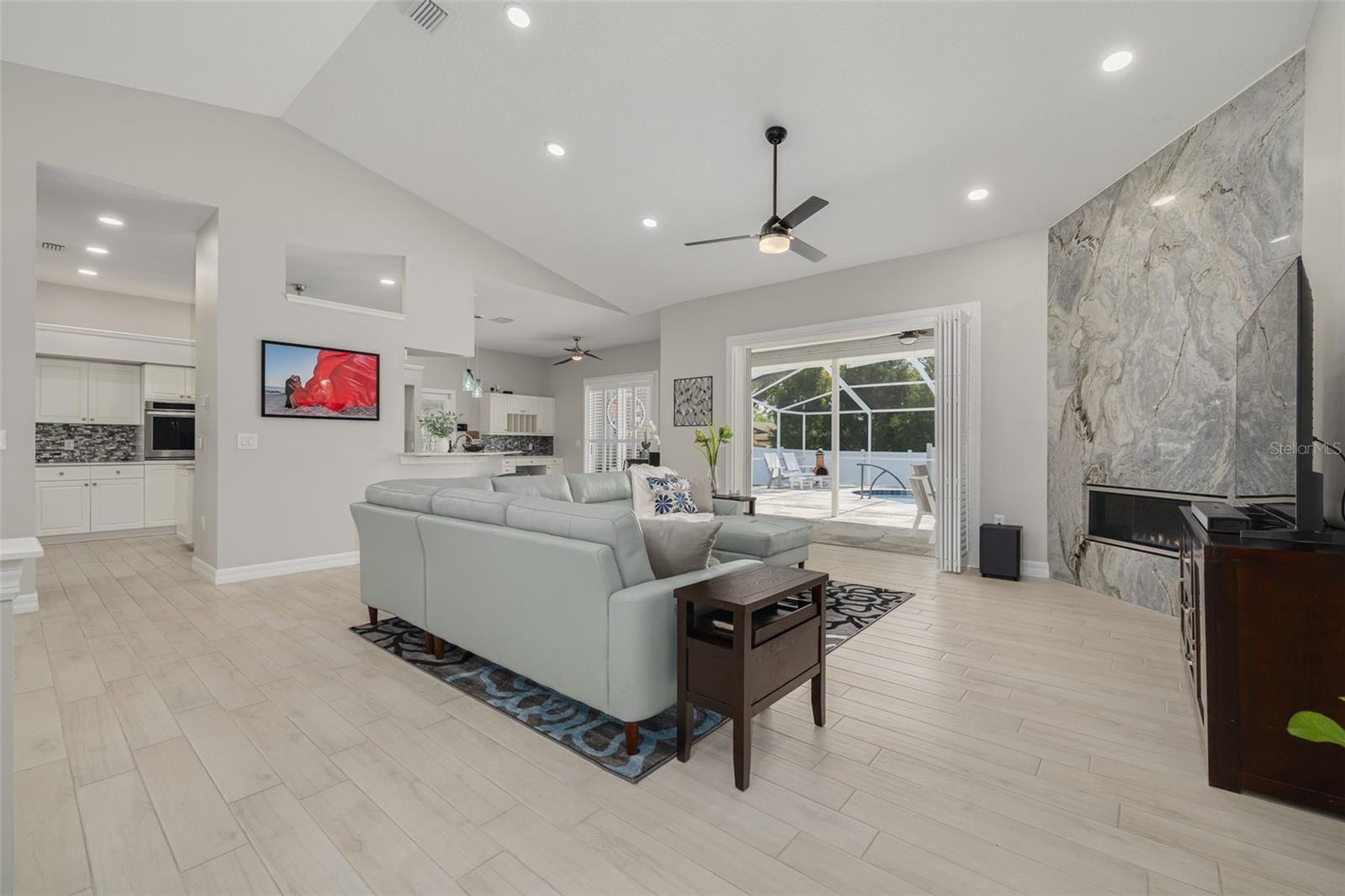 Image 9 of 41 For 2268 Serenity Lane