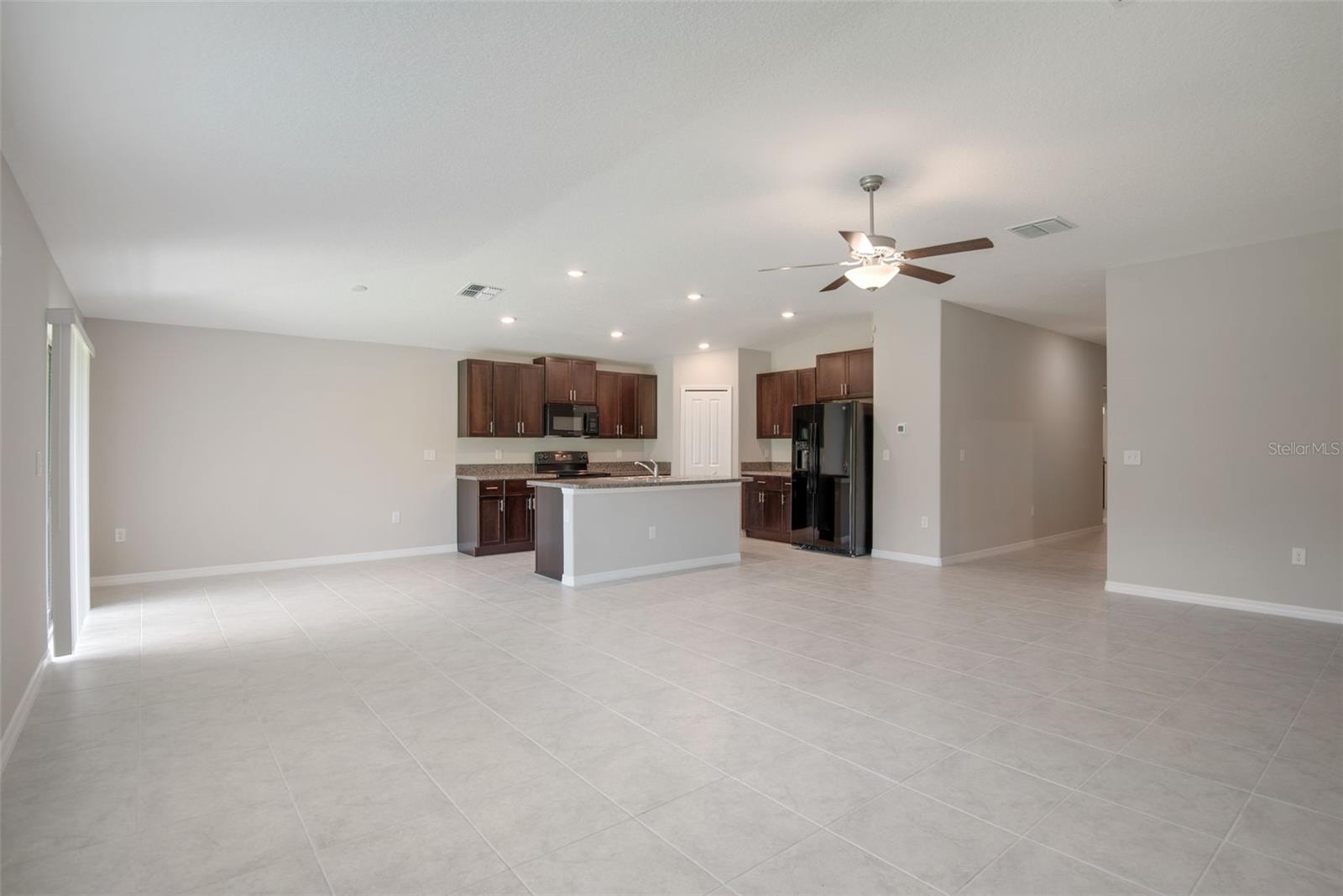 Image 10 of 25 For 7122 Samuel Ivy Drive