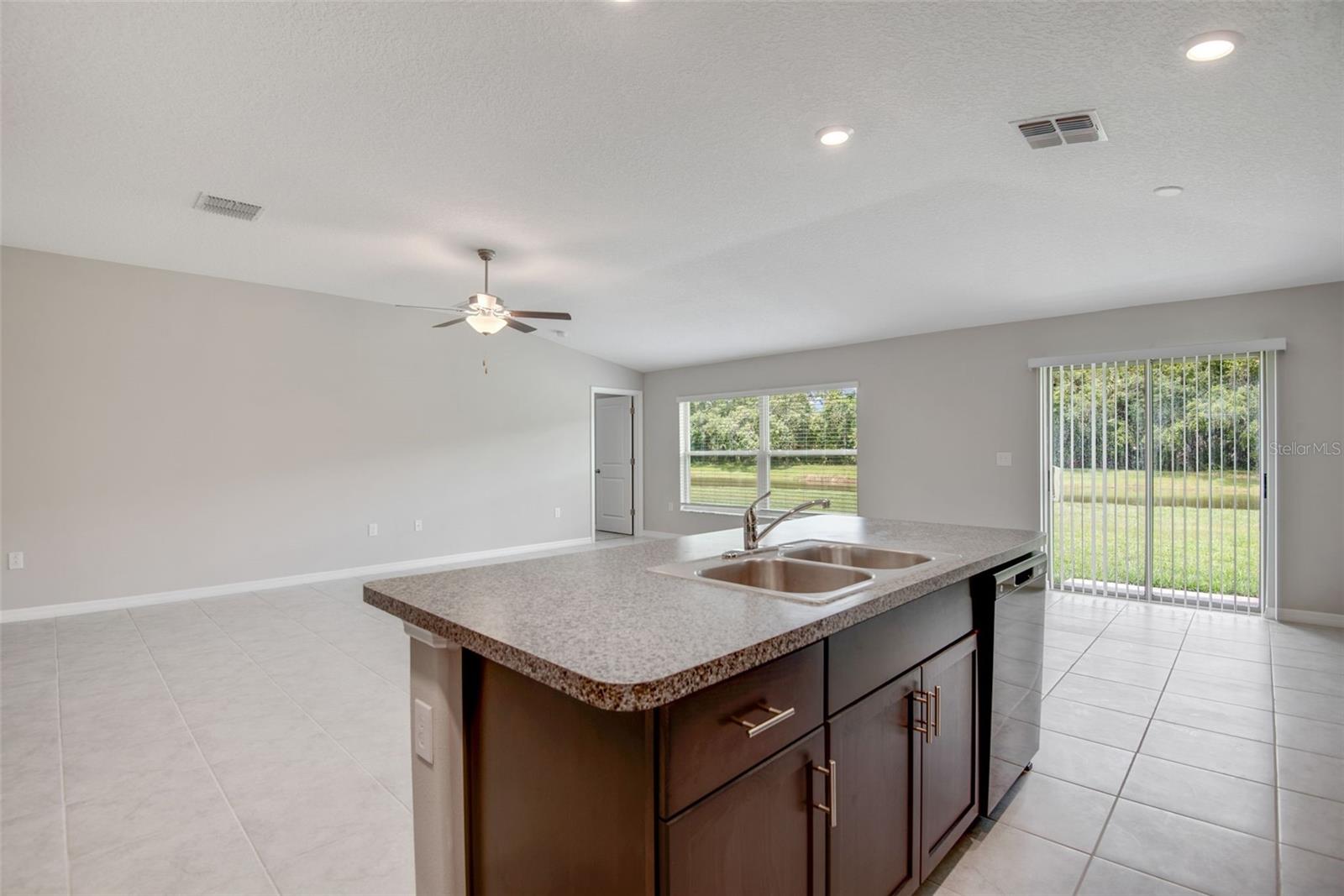 Image 9 of 25 For 7122 Samuel Ivy Drive