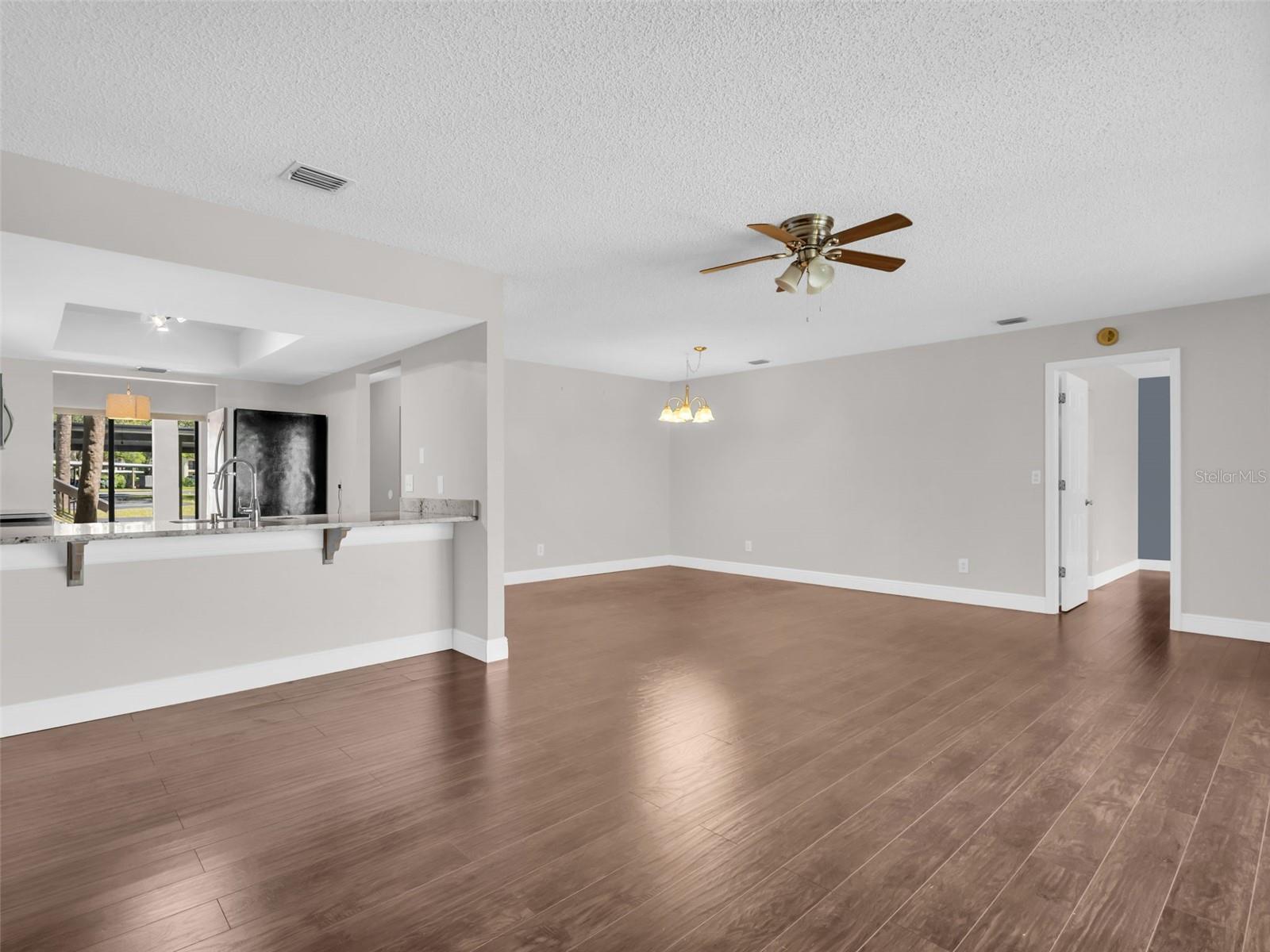 Image 10 of 56 For 1801 Lake Road 20c