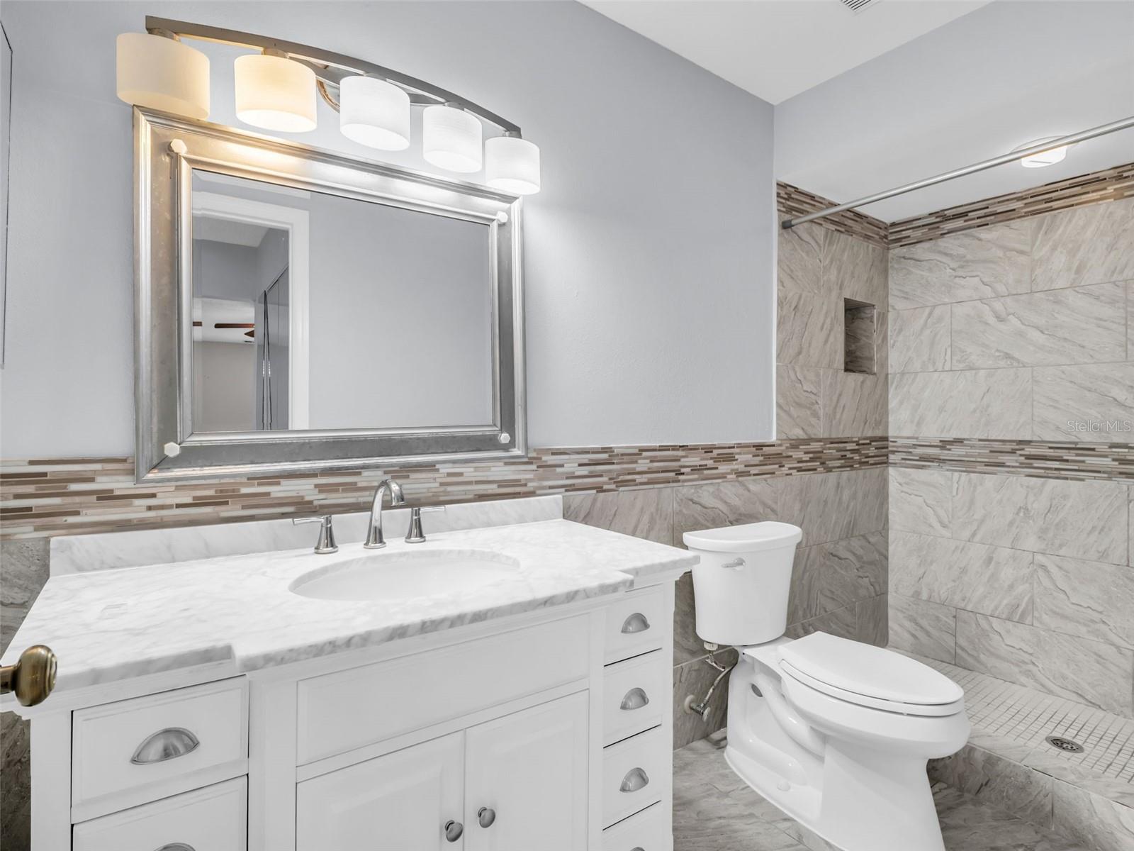 Image 26 of 56 For 1801 Lake Road 20c