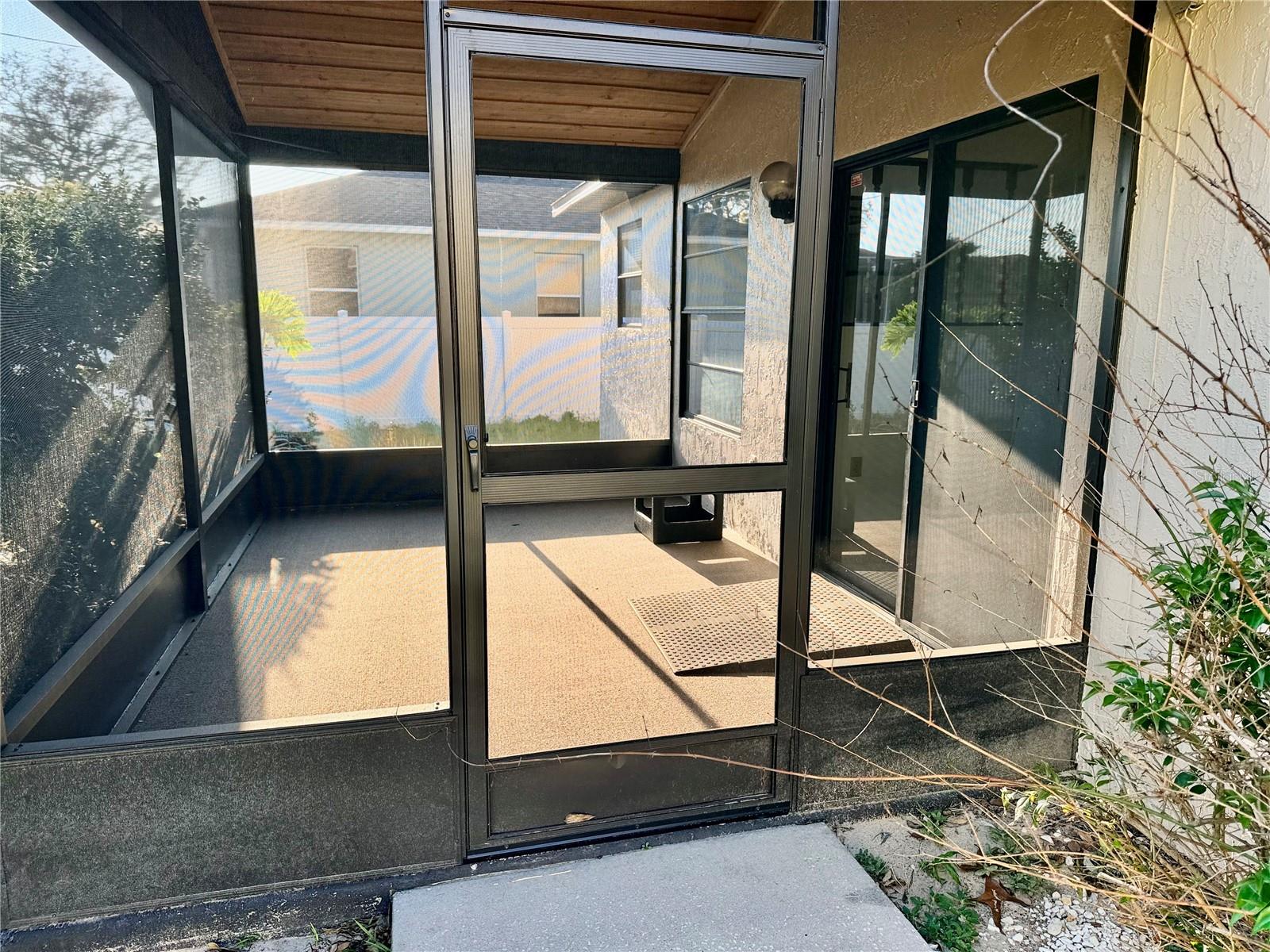 Image 18 of 30 For 15468 Atwater Drive