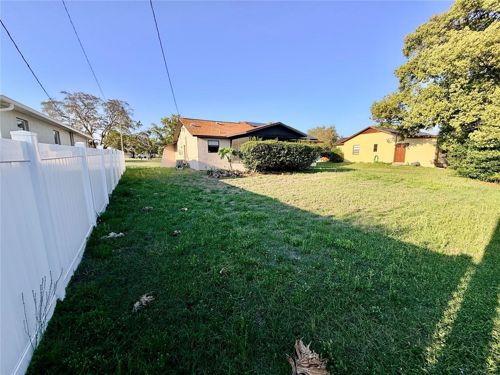 Image 29 of 30 For 15468 Atwater Drive