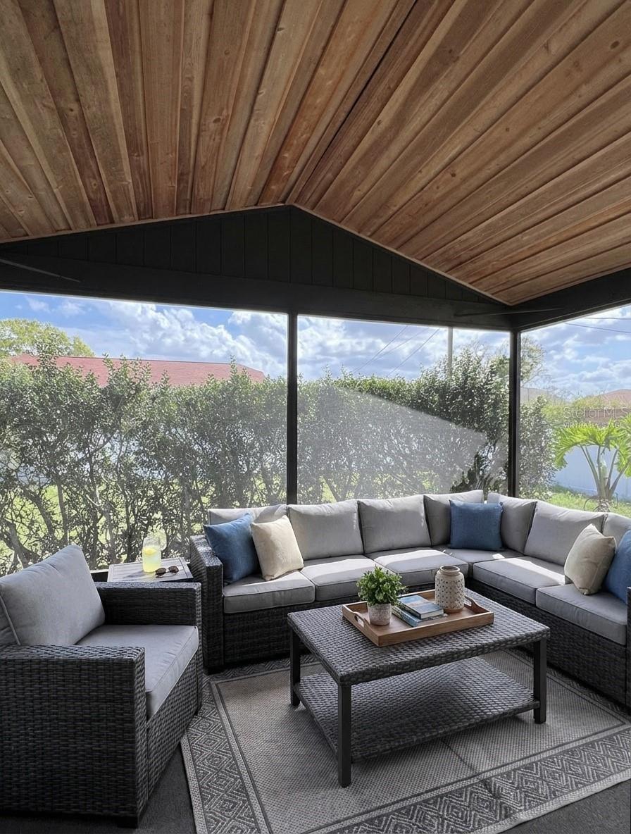 Image 9 of 30 For 15468 Atwater Drive