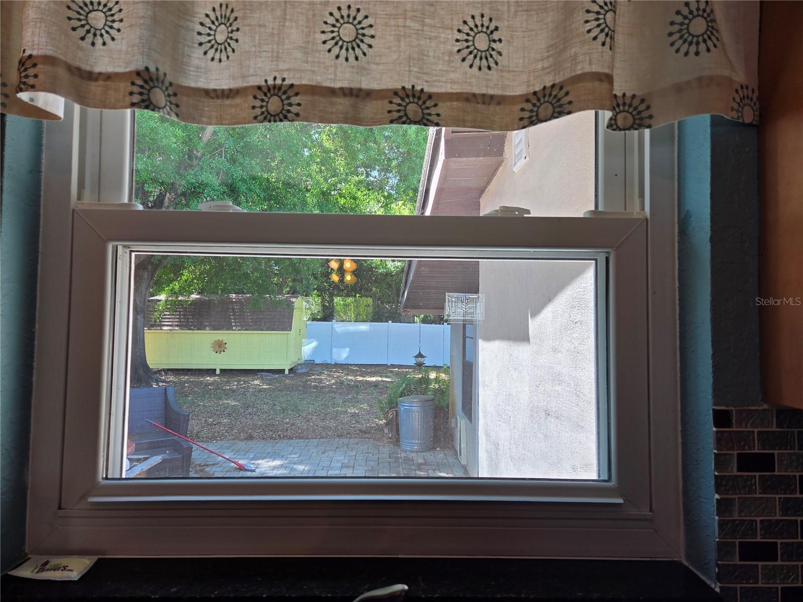 Image 16 of 36 For 5814 20th Ave S