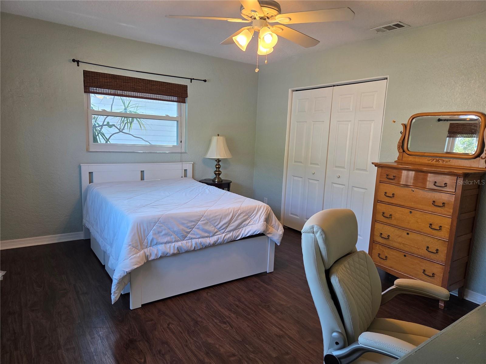 Image 6 of 36 For 5814 20th Ave S