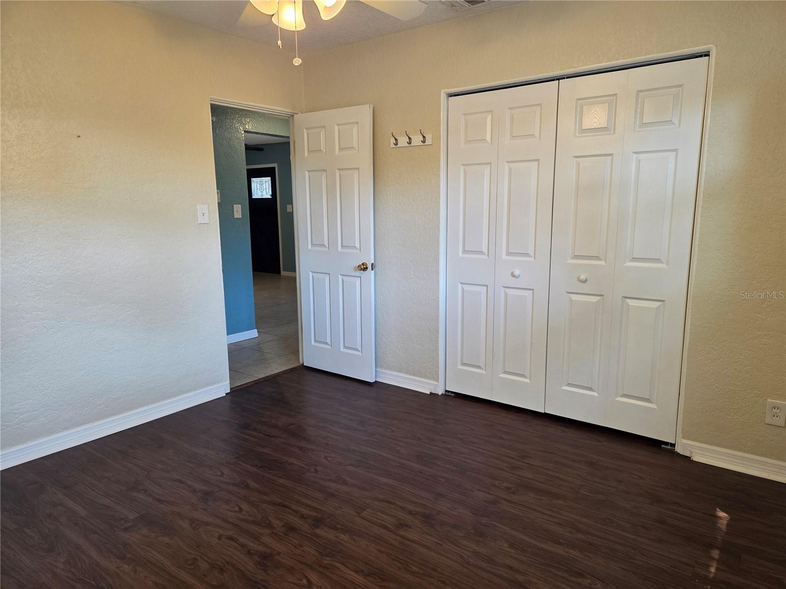 Image 8 of 36 For 5814 20th Ave S