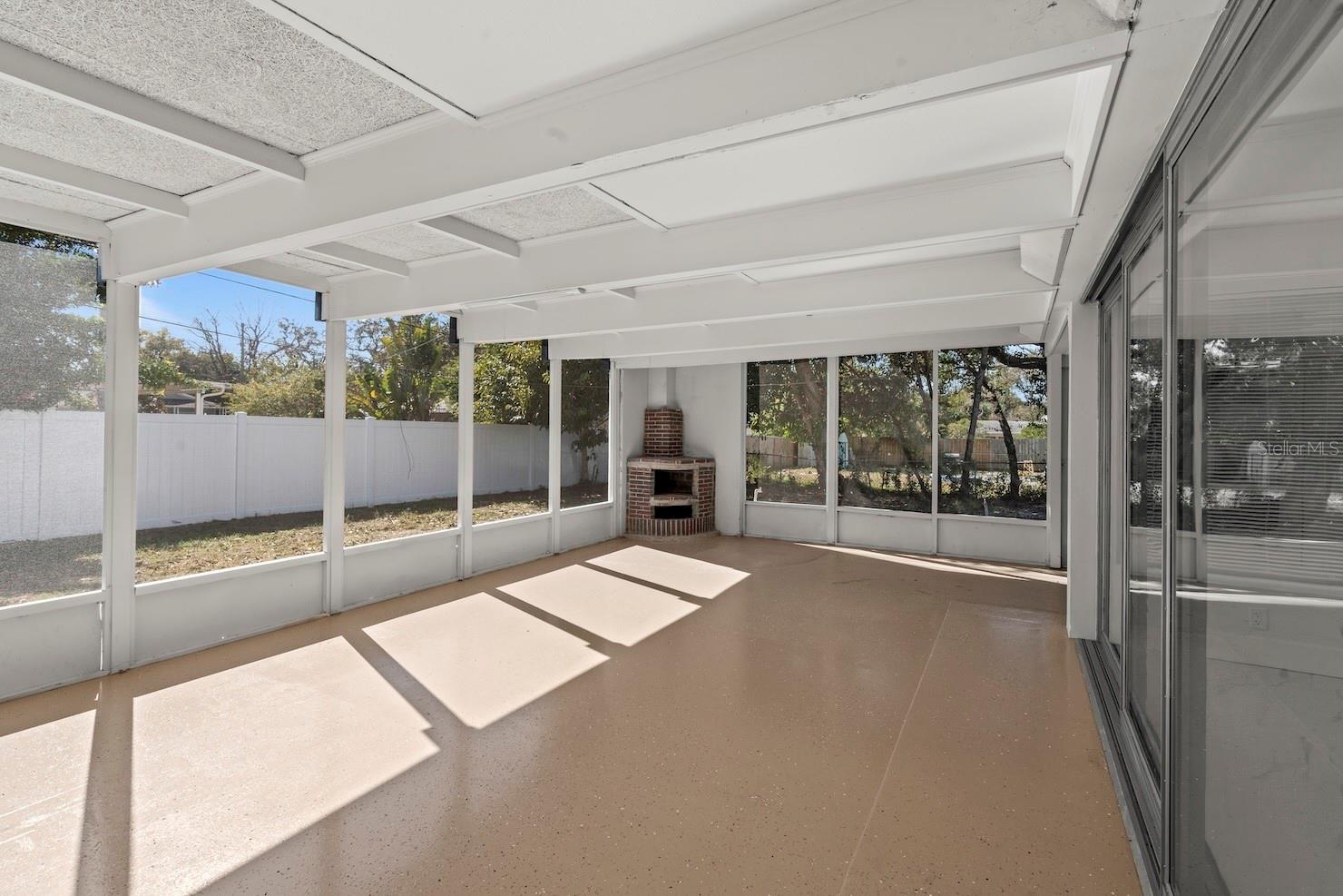 Image 18 of 42 For 1545 Bonair Street