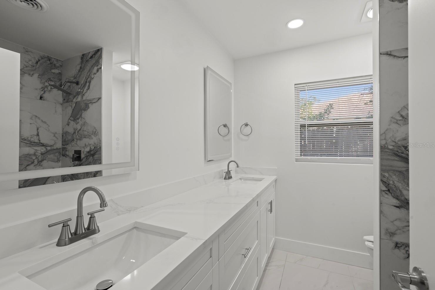 Image 25 of 42 For 1545 Bonair Street