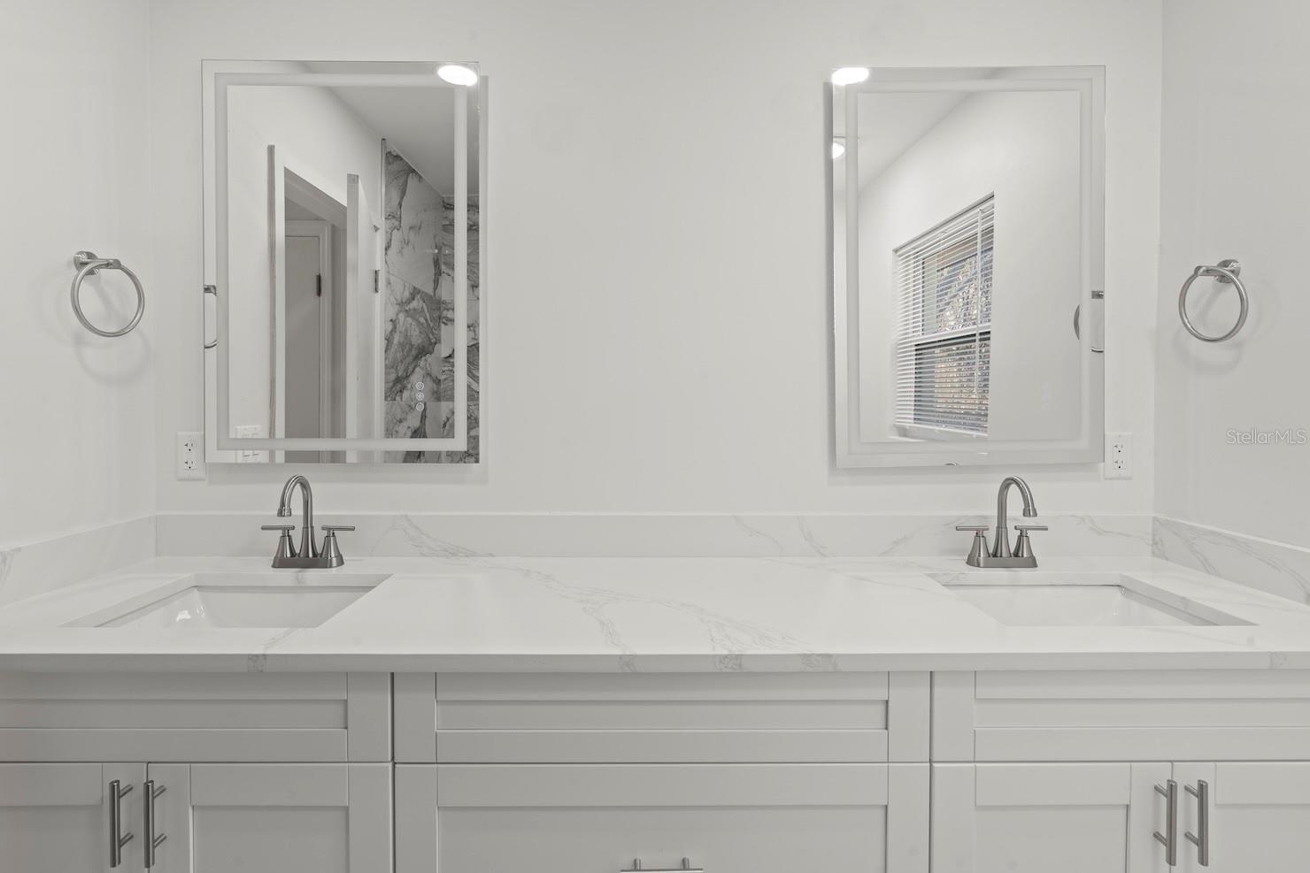 Image 27 of 42 For 1545 Bonair Street