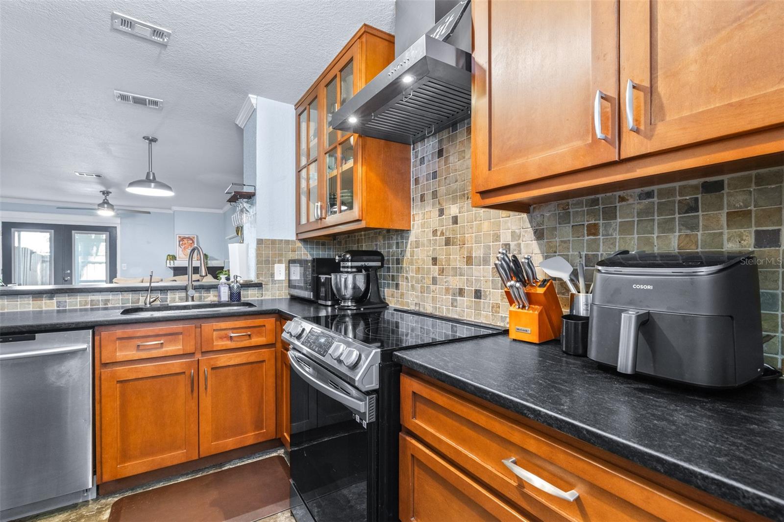 Image 9 of 46 For 5720 Dalden Drive 5720