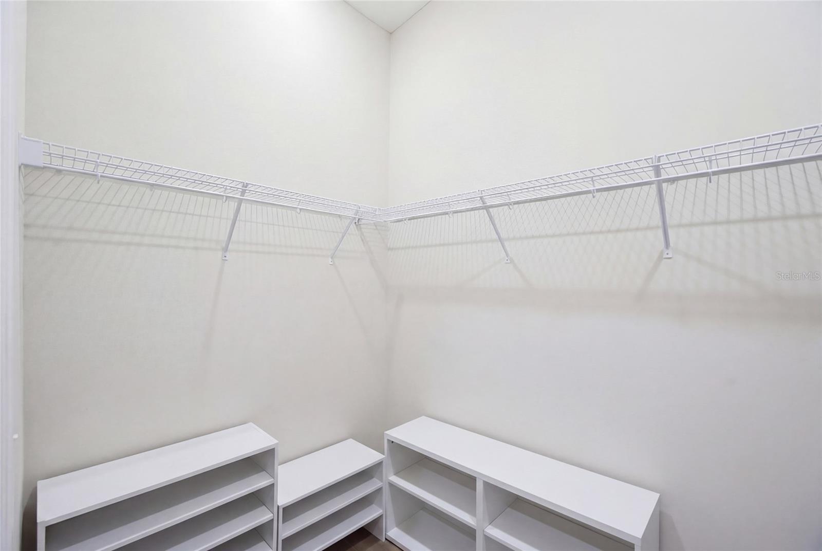 Image 13 of 39 For 115 Brookover Lane