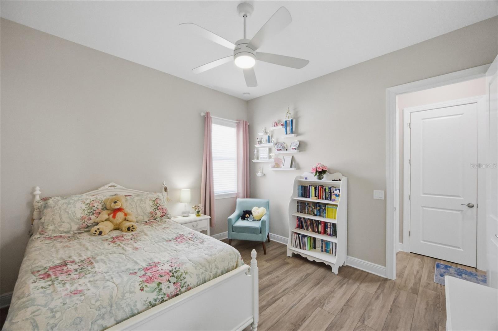 Image 26 of 39 For 115 Brookover Lane