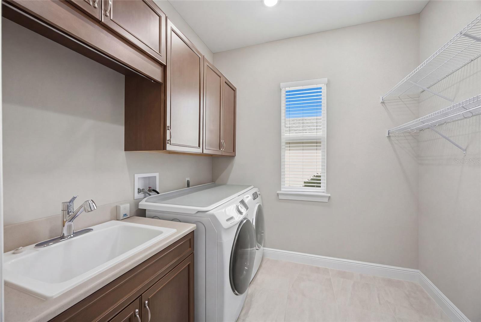 Image 30 of 39 For 115 Brookover Lane