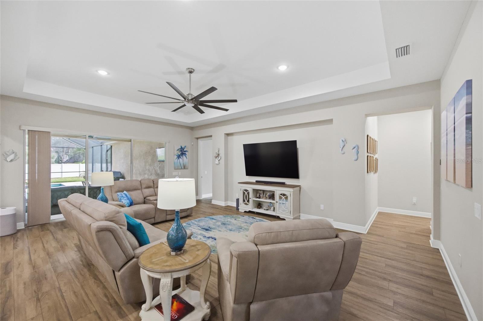 Image 4 of 39 For 115 Brookover Lane