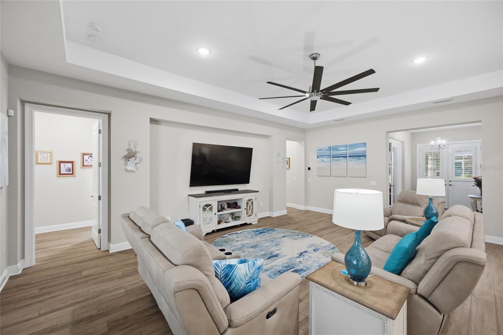 Image 5 of 39 For 115 Brookover Lane