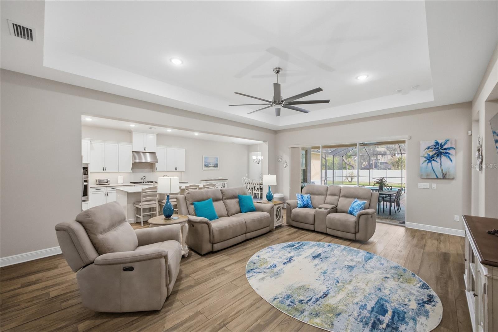 Image 6 of 39 For 115 Brookover Lane