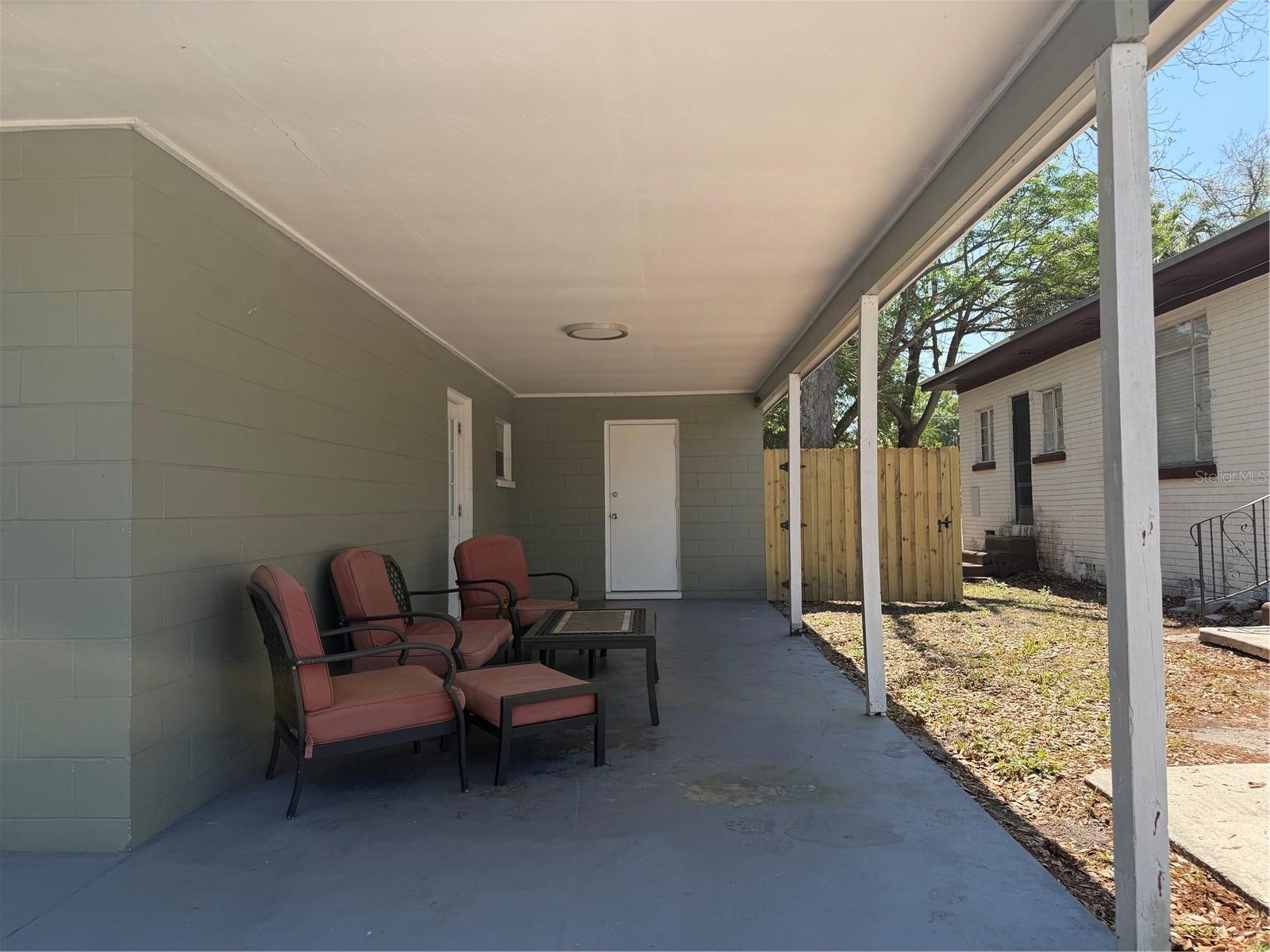 Image 2 of 21 For 1720 Arch Street