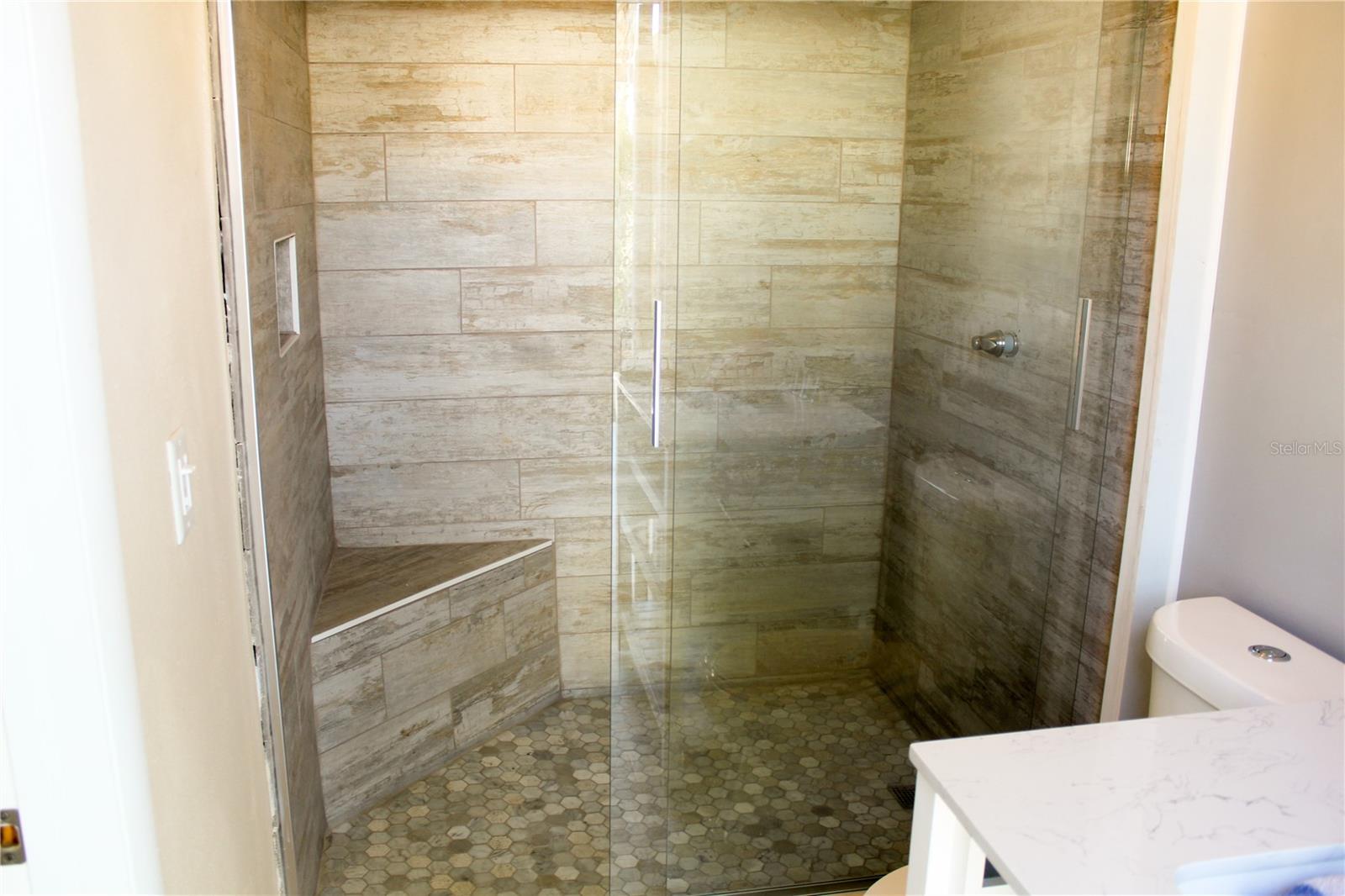 Image 8 of 21 For 4457 Floramar Terrace