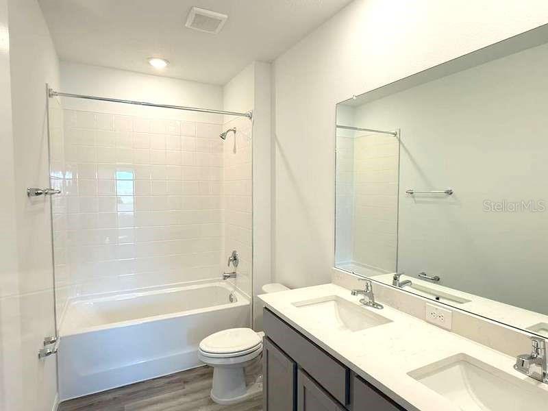 Image 24 of 38 For 32893 Osprey Peak Way