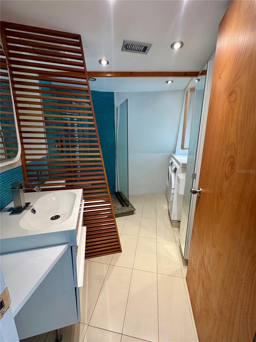 Image 5 of 10 For 3900 41st Street S