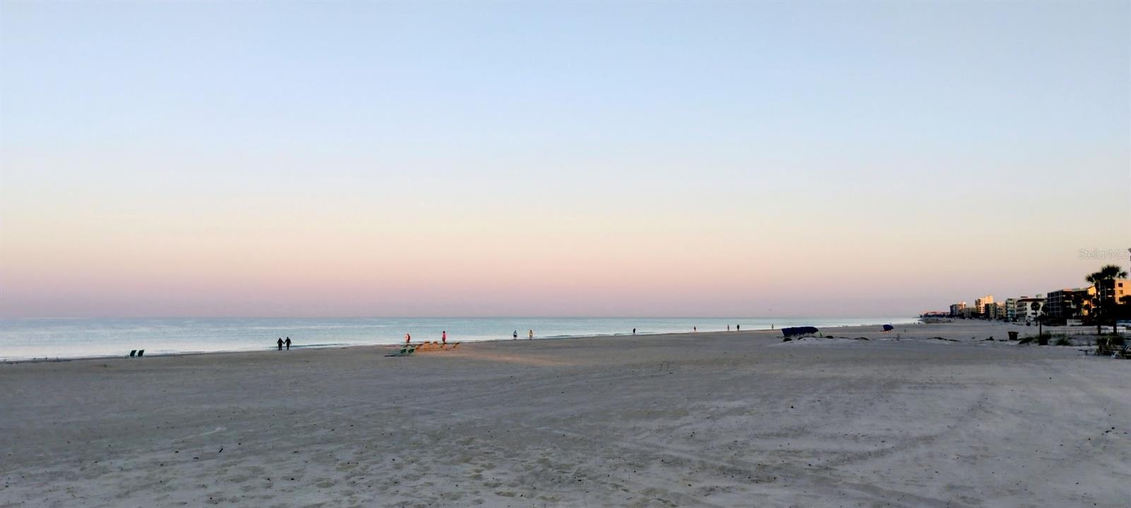 Image 18 of 20 For 13343 Gulf Boulevard D14