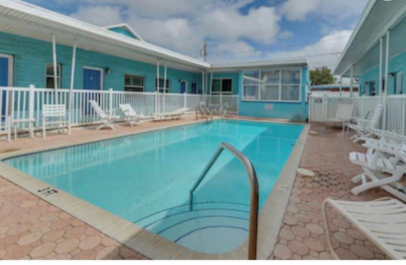 Image 3 of 20 For 13343 Gulf Boulevard D14