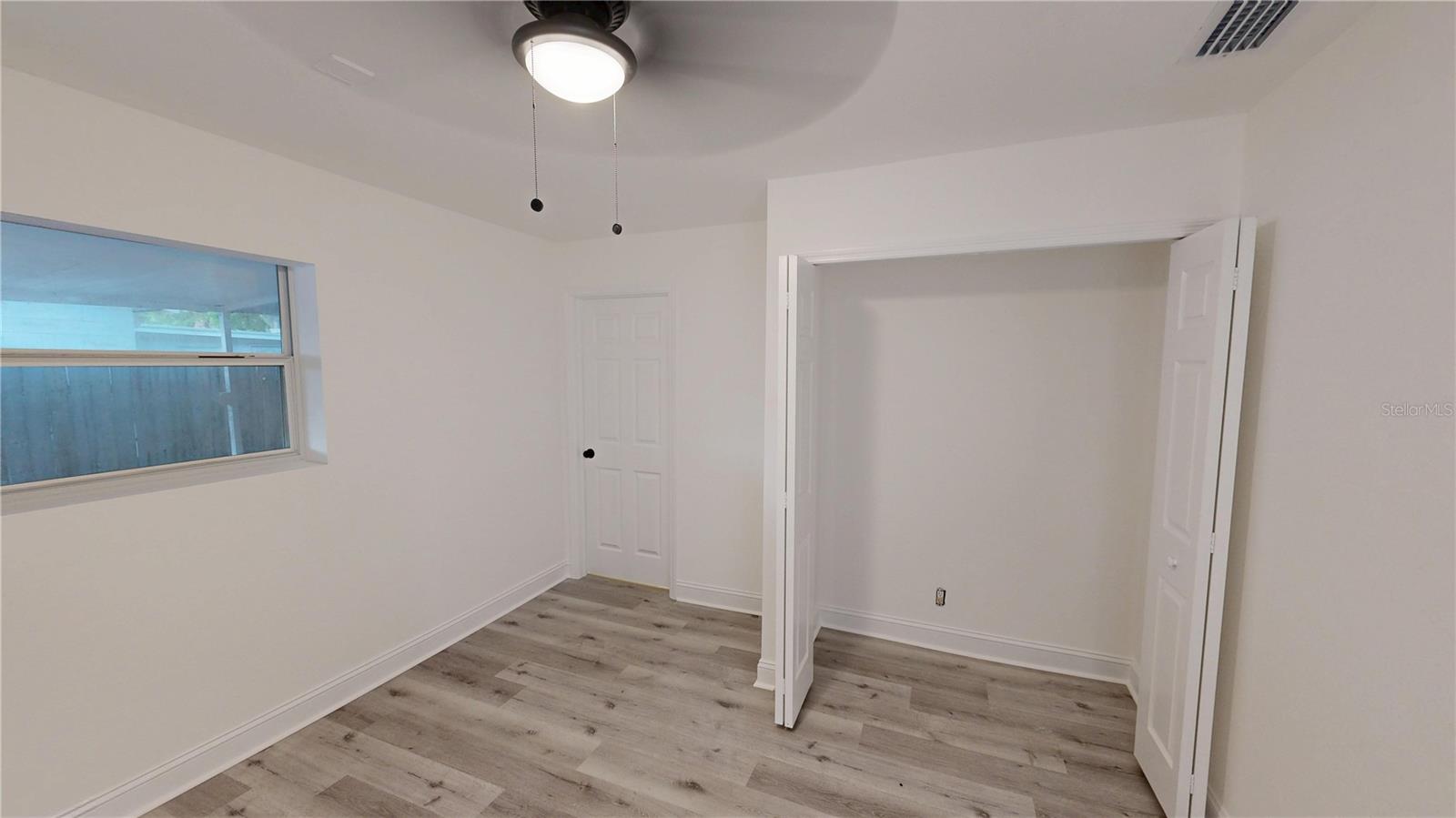 Image 25 of 53 For 4421 Gandy Circle