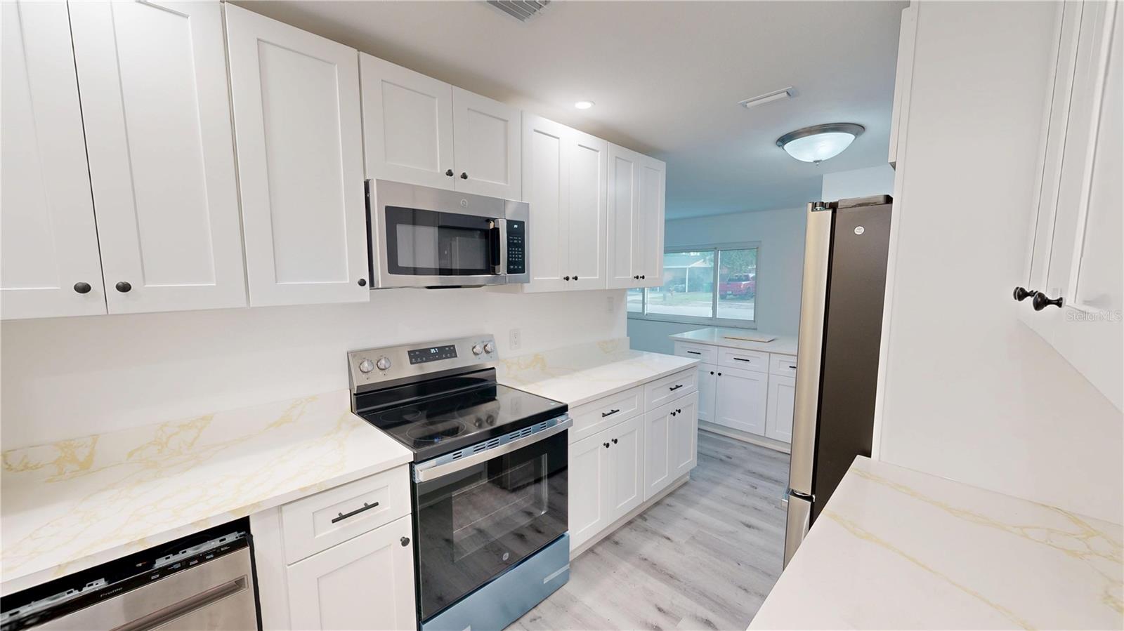 Image 3 of 53 For 4421 Gandy Circle